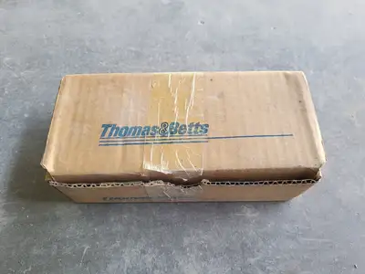 NEW THOMAS & BETTS MSC250
