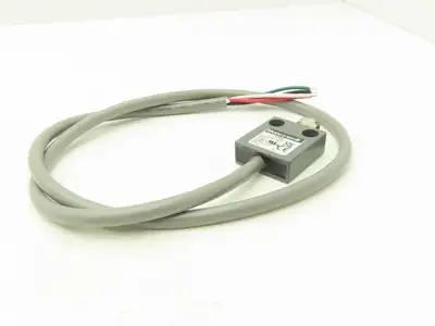Honeywell 914CE2-3 MICRO SWITCH Miniature Precision Limit Switch Silver Contacts