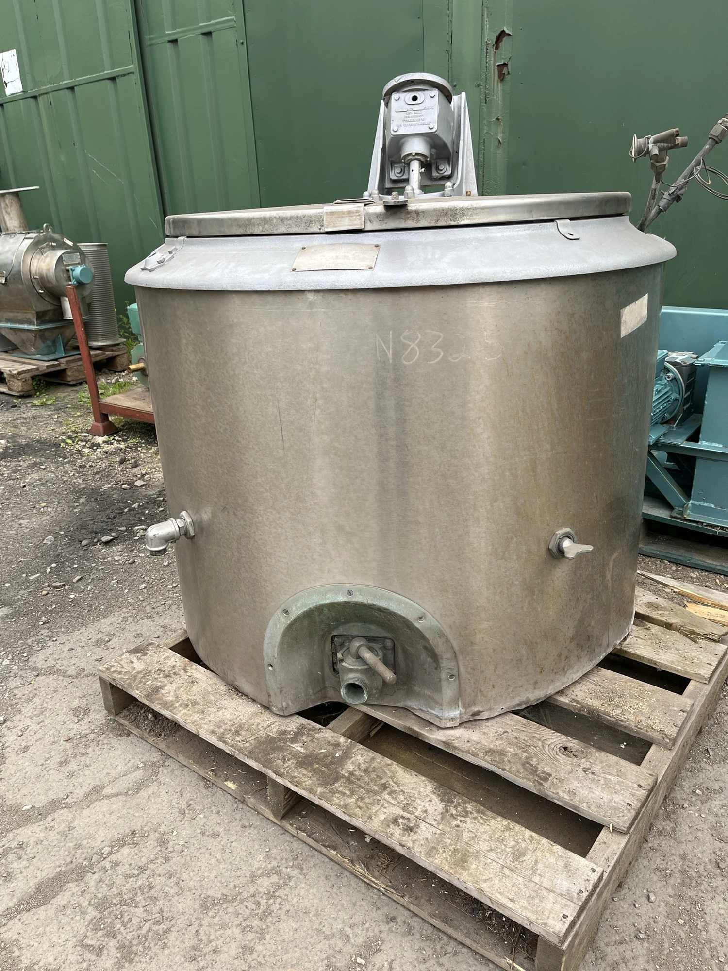450L S/S JKTD mix tank 0.37 kw