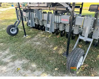 Used HINIKER _UNKNOWN_ Seeders Iowa US | Keast Enterprises #1360324