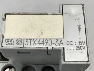 USED SIEMENS 3TH2271-0BB4