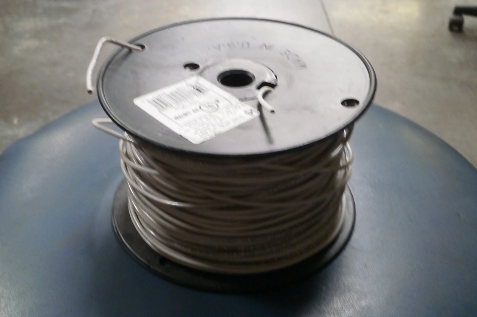 NEW MACHINE TOOL WIRE 14 WHITE
