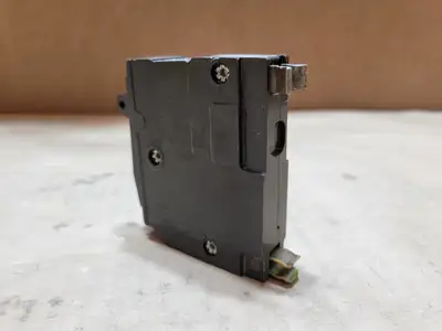 Used SQUARE D QO115 Switchgears British Columbia CA | Lenmark #1438686