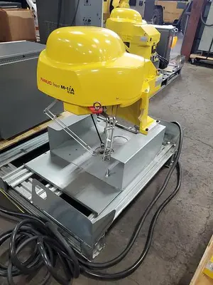 USED 2015 FANUC M-1IA/0.5S