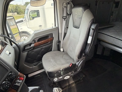 Used 2022 KENWORTH T880 TRUCK TRACTOR Conventional trucks Michigan US | Miedema Asset Management Group #1709428