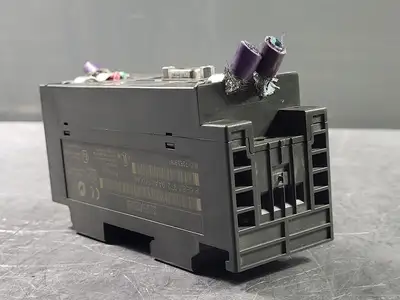 Used SIEMENS 6ES7972-0AA01-0XA0 Misc Electrical & Power Parts British Columbia CA | Lenmark #254209