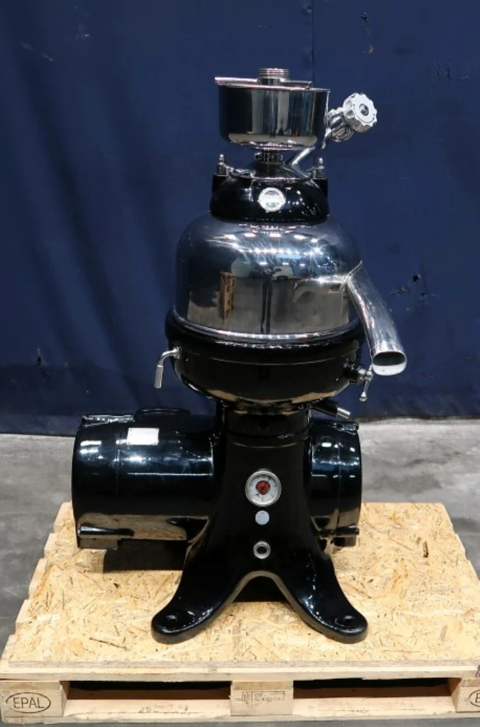 Westfalia MDE 3004 hot milk separator, SS.
