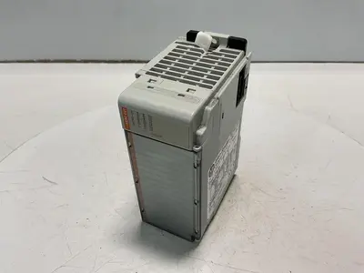 USED ALLEN BRADLEY 1764-24BWA SER B