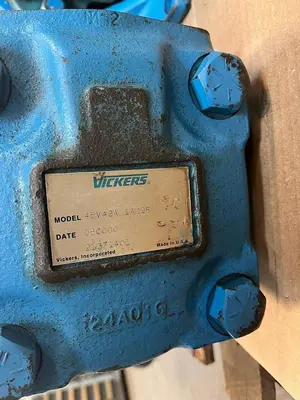 Used VICKERS 45V42A-1A22R Pumps | Surplus Asset Holdings #1206218