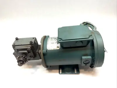USED RELIANCE ELECTRIC MOTORS 1/4 HP 90V 1750 RPM SE0056C DC MOTOR