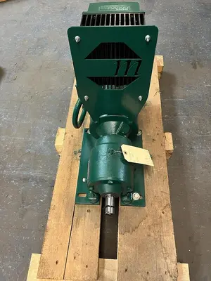 New | in-Stock MASTER POWER TRANSMISSION 1760RPM Gearmotors | Surplus Asset Holdings #1227467
