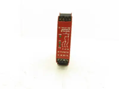 Allen Bradley MSR30RTP Safety Relay Control Unit Guard Master SER A 24VDC