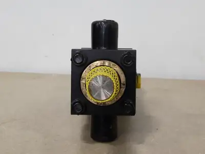 USED PARKER 2.50CD2HHNAT124AC4.000
