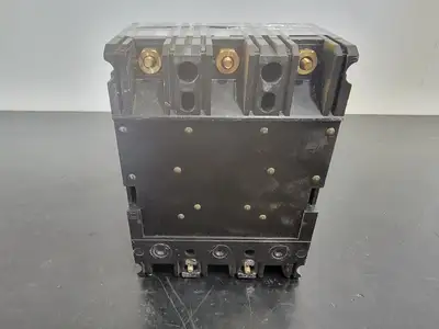 USED SQUARE D FAP36060