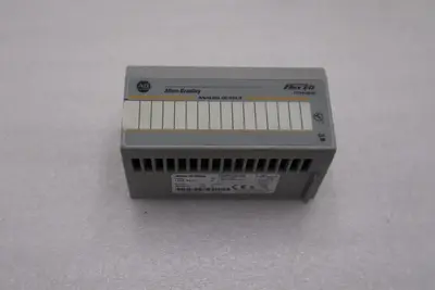 Allen Bradley 1794-0E12 SER A FLEX I/O ANALOG OUTPUT MODULE STOCK H132A