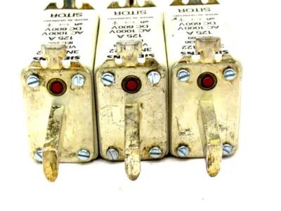 NEW LOT OF 3 SIEMENS 3NE4 122 SITOR FUSE 125A 3NE4122