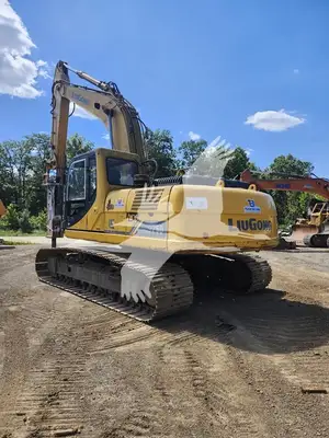 USED 2013 LIUGONG 925D