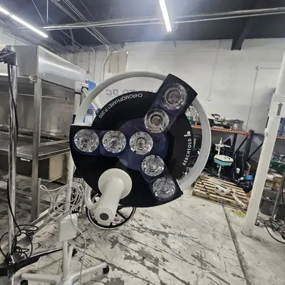 Used Berchtold Berchtold Chromophare F-300 LED exam light On Stand Lighting Texas US | PT Medical Technologies #1458794