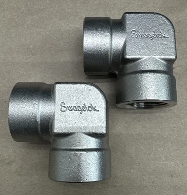 NEW Swagelok SS-16-E