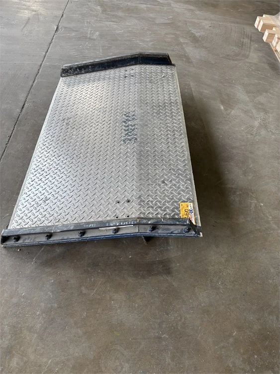 Used _UNKNOWN_ _UNKNOWN_ Dock Levelers Texas US | MachineryMax #1488297