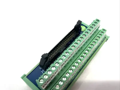 USED AUTOMATIONDIRECT ZIPLINK FEEDTHROUGH MODULE, 40-POLE, BROKEN DIN