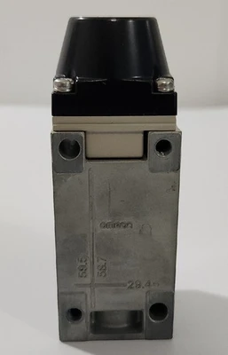 NEW Omron 0521RA