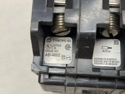 USED SQUARE D QO260