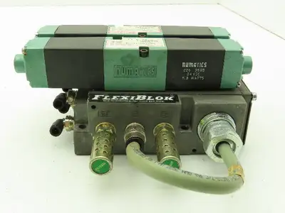 Numatics  082SS415M046P61 2-Station Flexiblock Manifold 24VDC Solenoid Valves