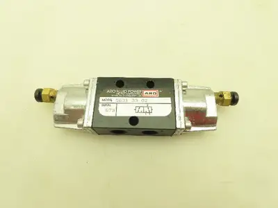 Aro 5631 33 02 Manual Pneumatic Air Valve 3-Way NC 1/4" NPT