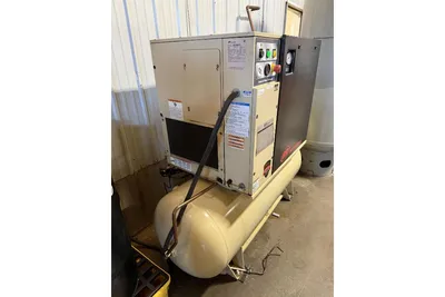 Used _UNKNOWN_ _UNKNOWN_ Tank Mounted Air Compressors Utah US | KD Auctions #1553951