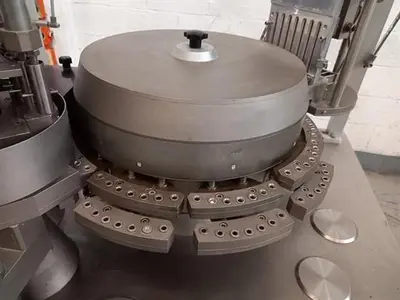 IMA Zanasi model AZ40 automatic capsule filler