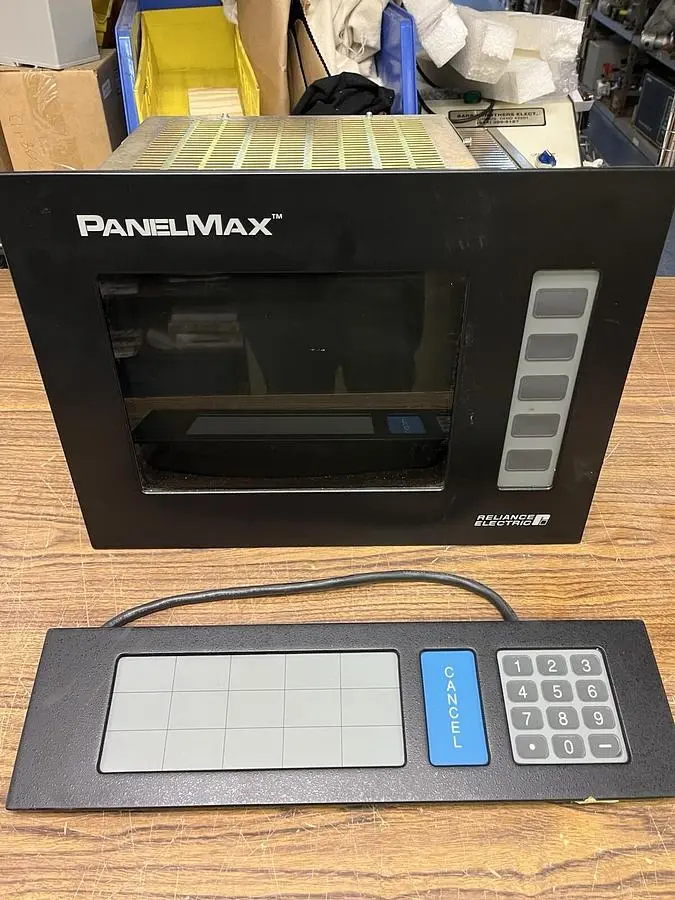 Used RELIANCE 704261-33R Automation Control (HMI) | Surplus Asset Holdings #1227626