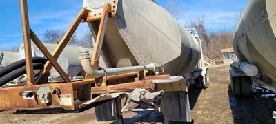 Used 1996 FRUEHAUF _UNKNOWN_ Tanker Trailers Tennessee US | Ran Equipment #1403730