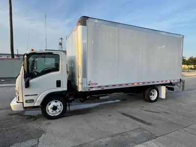 Used 2024 ISUZU NPR HD Box trucks Florida US | Truck and Van Outlet #1509183