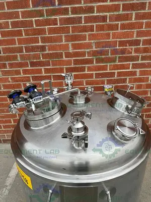 USED PRECISION STAINLESS 600 LITER STAINLESS STEEL JACKETED REACTOR 45 PSI