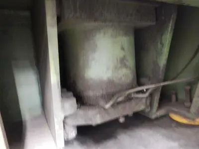 USED LVD 200 TON