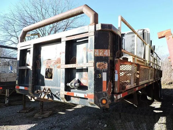 Used 1984 FRUEHAUF PBA-F2-28N 30’ T/A FLOAT TRAILER Lowboy Trailers Pennsylvania US | East West Machinery & Drilling #1417249