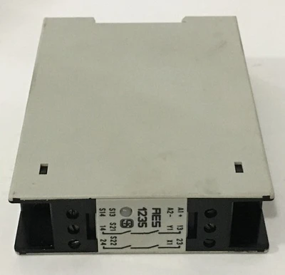 USED SCHMERSAL AES 1235