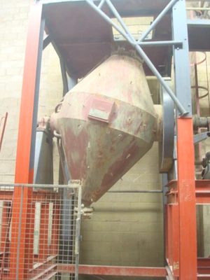 2,000L S/S Jacketed Double Cone Vacuum Dryer