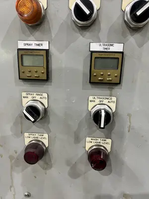 USED LEWIS WR-2524