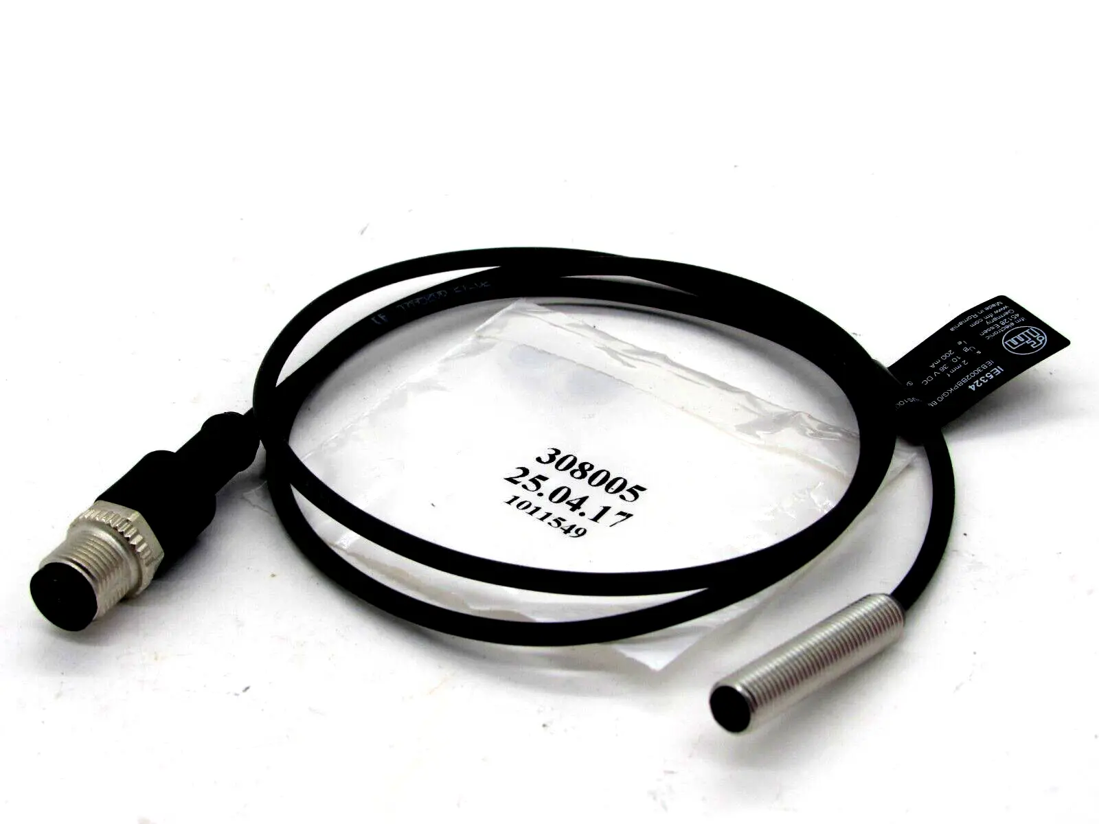 NEW IFM EFECTOR IEB3002BBPKG/0,8M/FH/US100DPS INDUCTIVE SENSOR IE5324