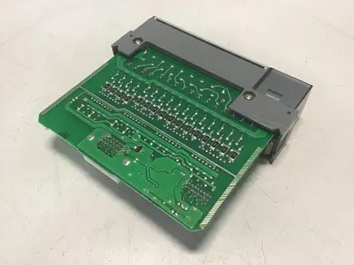 USED ALLEN BRADLEY 1746-IA16 SER C