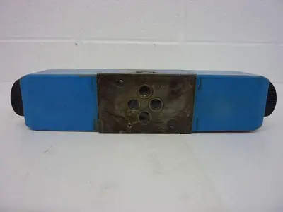 USED VICKERS DG4V-3-6C-M-U-HL7-60