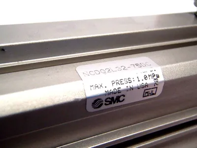 NCDQ2L32-75DC | SMC  Pneumatic Compact Cylinder 32mm Bore 75mm Stroke - Used