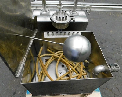 USED FILLING EQUIPMENT CO. PRESSURE FILLER