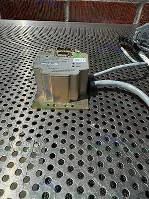 USED QUICKSILVER CONTROLS N3-E1-01-BB01 SILVERNUGGET SERVO CONTROLLER