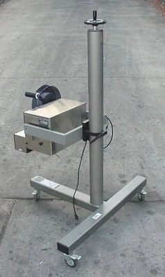 USED LABEL-AIRE BLOW ON LABELER 2111M
