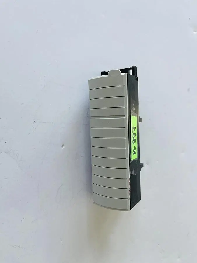 AB - TBNH SER A ControlLogix Terminal Block Plug And Standard Cover #K-997