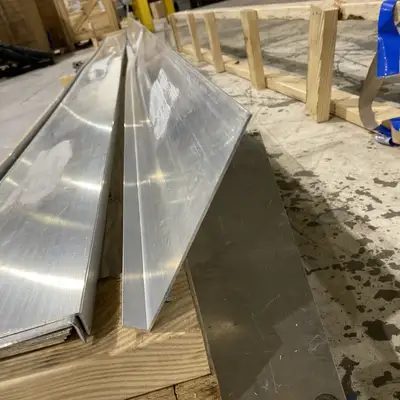 Unknown | Cable Tray Barrier 6 Inches Deep, 1/2" Bend, 144 Inches Long LOT OF 10 PCS - New – Open box