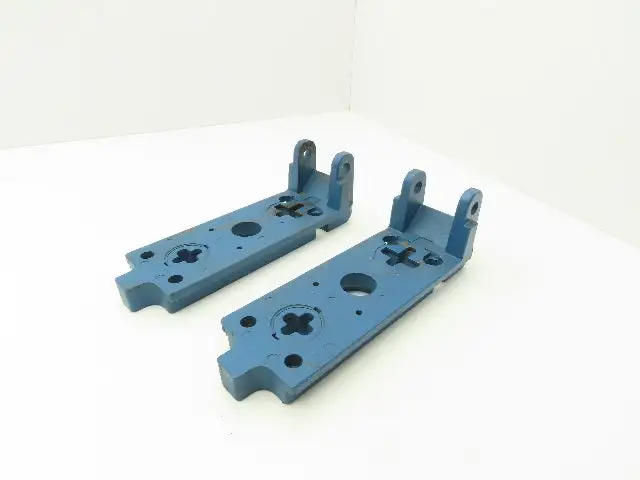 Demag 83729433 DK10 Electric Hoist Chain Guide Base Plate  Lot of 2